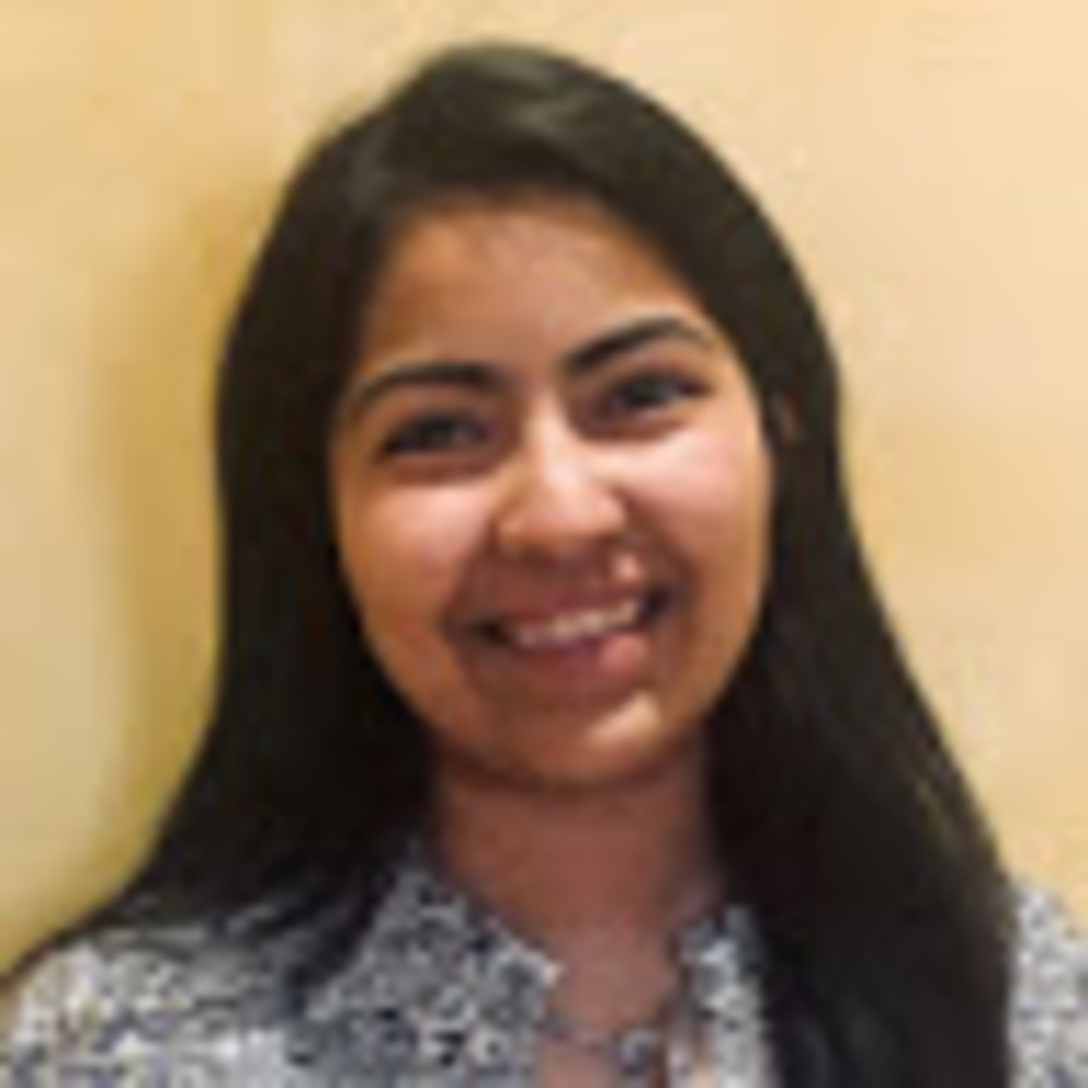 Meet your Posher, Francisca